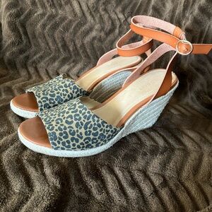 Old Navy animal print and cognac wedge sandals